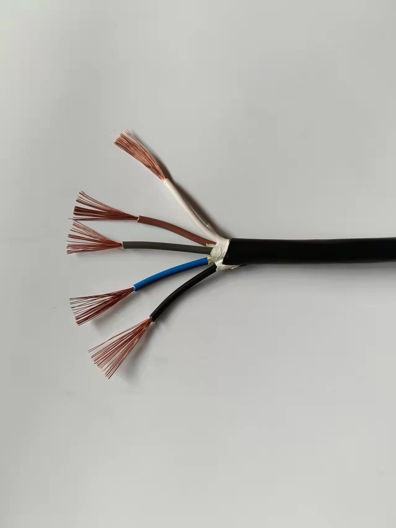 聚氯（lǜ）乙烯絕緣和護套船用（yòng）電力（lì）電纜